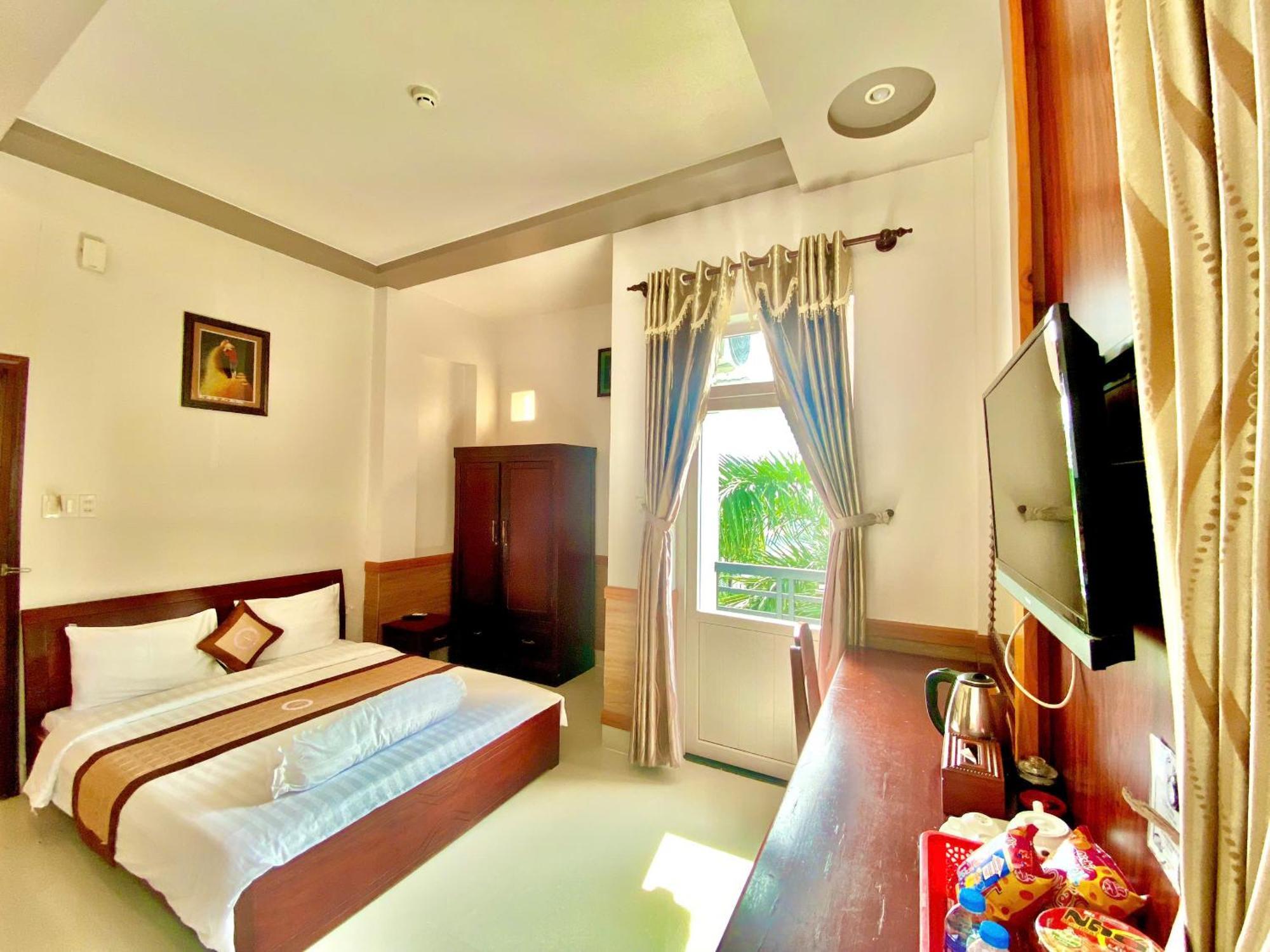 Phuc Hung 2 Hotel Rạch Giá Exterior foto